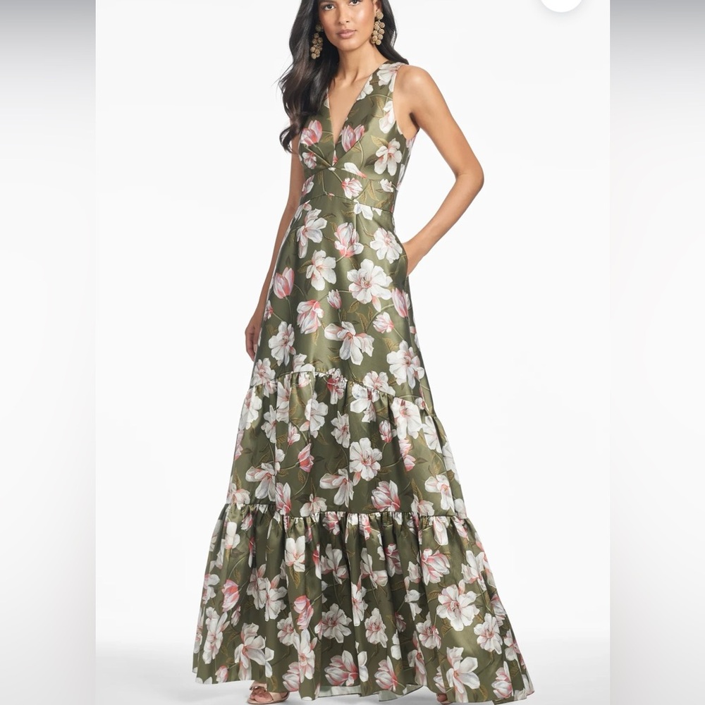 NEW Sachin & Babi Rori Gown in Moss Magnolia, size 14